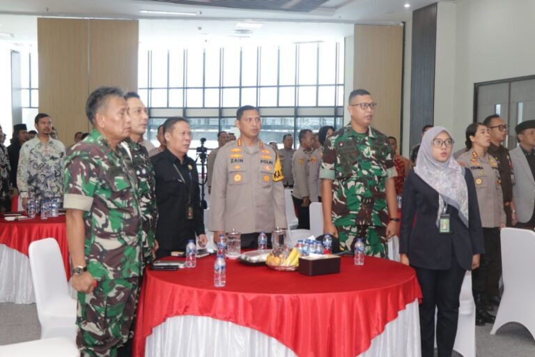 Menuju Wilayah Bebas Korupsi, Kapolres Pimpin Deklarasi Penguatan Zona Integritas