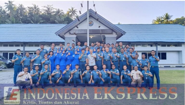 The Power of Togetherness, Prajurit TNI AL Kendari Bersama Motivator Dr. Aqua Dwipayana