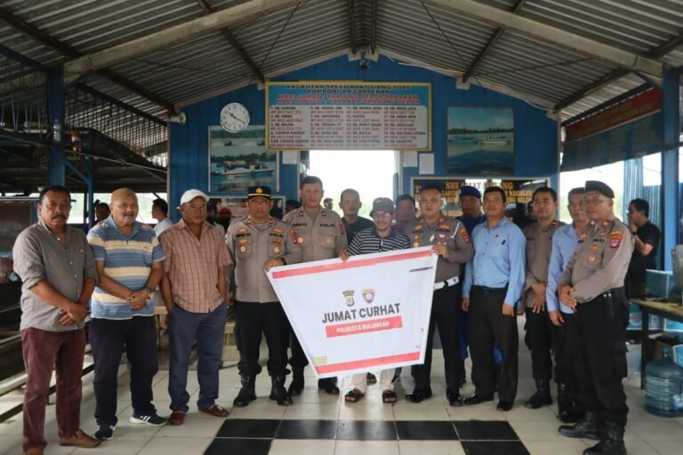 Polresta Bulungan Gelar Program Jum’at Curhat, Warga Sampaikan Keluhan Terkait Lampu Lalu Lintas