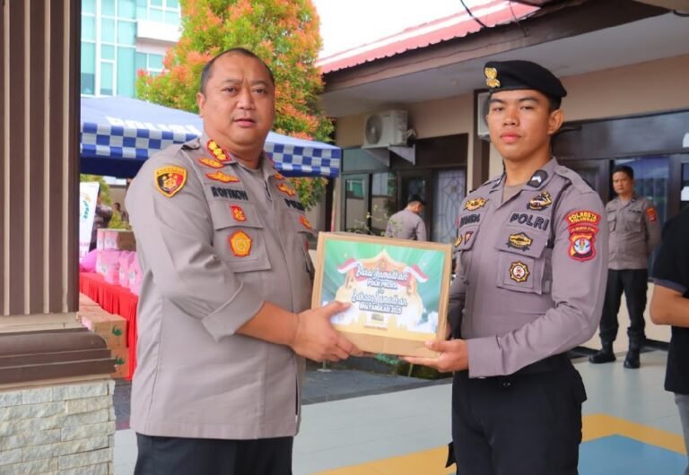 Polresta Bulungan Gelar Bazar dan Baksos Ramadhan 2025, Wujud Kepedulian untuk Personel dan PHL