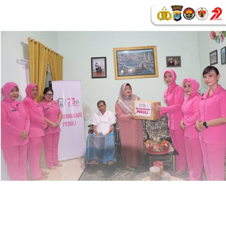 Sambut HUT Bhayangkara ke-79, Polresta Bulungan Anjangsana ke Pensiunan dan Warakawuri Polri